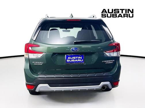 Cascade Green Silica 2023 Subaru Forester Touring