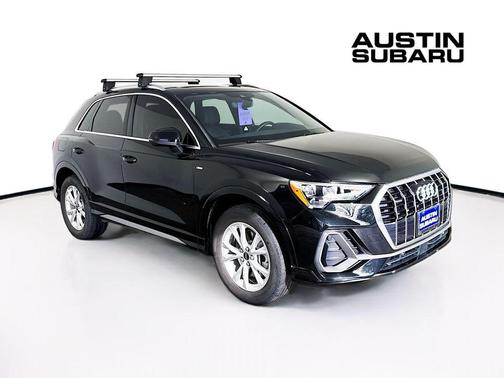 2022 Audi Q3 45 S line Premium