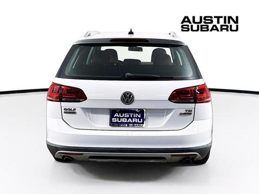 2017 Volkswagen Golf Alltrack TSI S