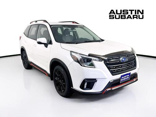 Crystal White Pearl 2024 Subaru Forester Sport