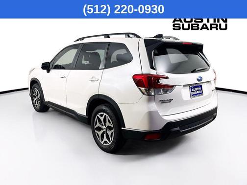 Crystal White Pearl 2024 Subaru Forester Premium