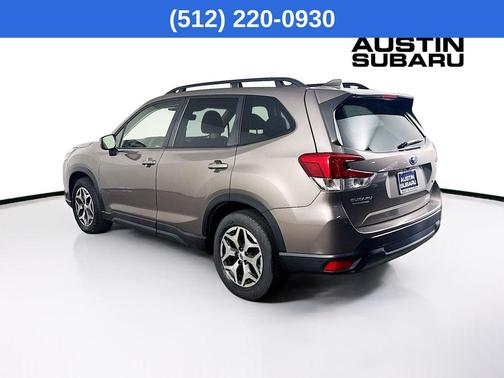 2022 Subaru Forester Premium