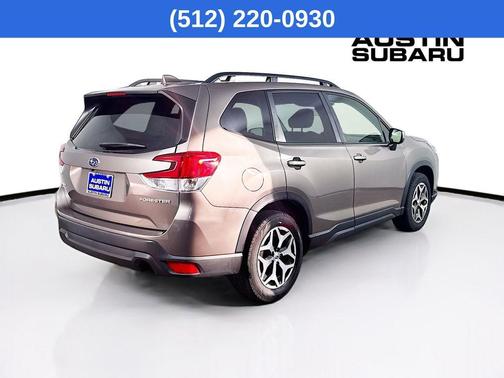 2022 Subaru Forester Premium