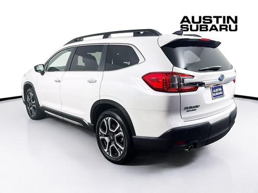 Crystal White Pearl 2026 Subaru Ascent Touring
