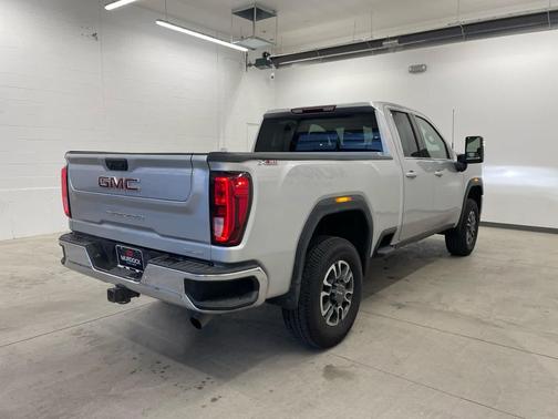 2022 GMC Sierra 2500 SLE