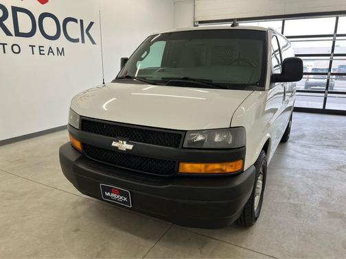 Summit White 2020 Chevrolet Express 2500 LT