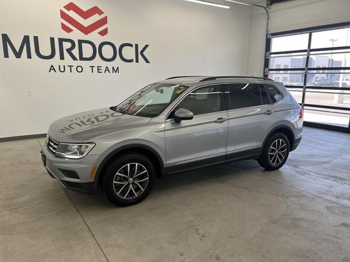 Pyrite Silver Metallic 2020 Volkswagen Tiguan 2.0T SE 4MOTION