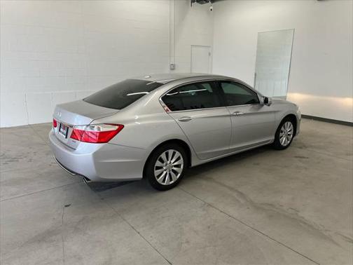 2014 Honda Accord 4dr V6 Auto