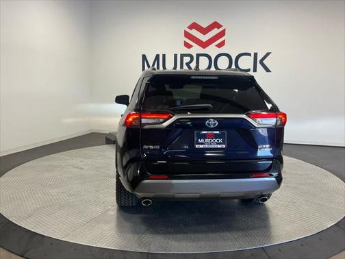 2021 Toyota RAV4 Hybrid SE