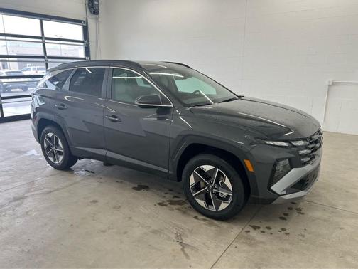 Ecotronic Gray 2026 Hyundai TUCSON SEL Premium