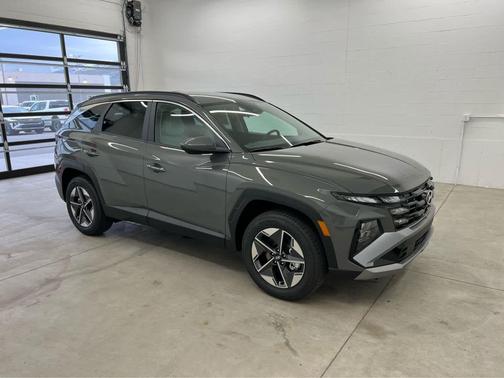 Hampton Gray 2026 Hyundai TUCSON SEL