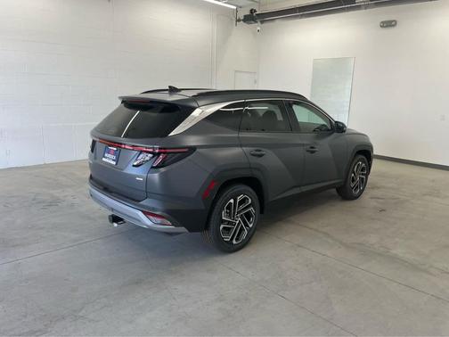 Ecotronic Gray Matte 2025 Hyundai TUCSON Limited