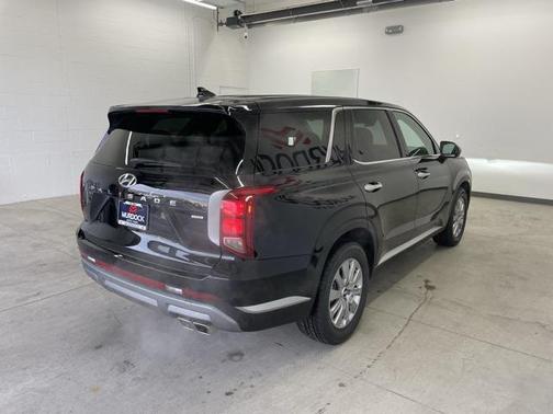 2025 Hyundai PALISADE SE