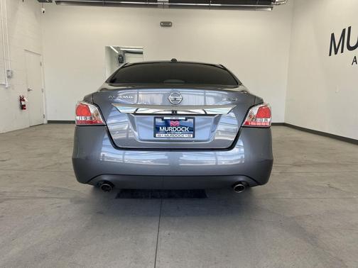 Gun Metallic 2015 Nissan Altima 3.5 SL