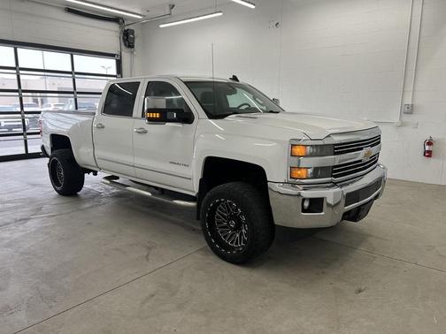 Summit White 2015 Chevrolet Silverado 2500 LTZ