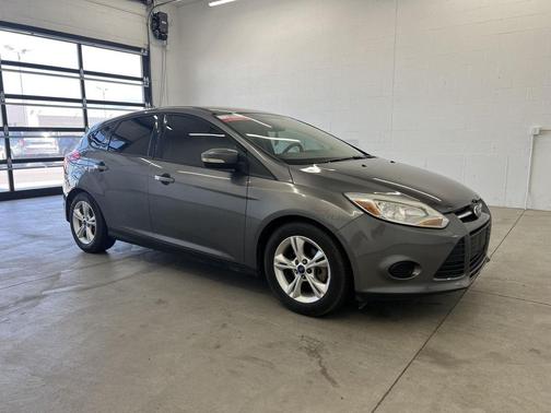 Sterling Gray Metallic 2013 Ford Focus SE