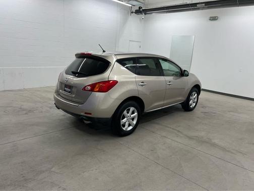 2010 Nissan Murano S
