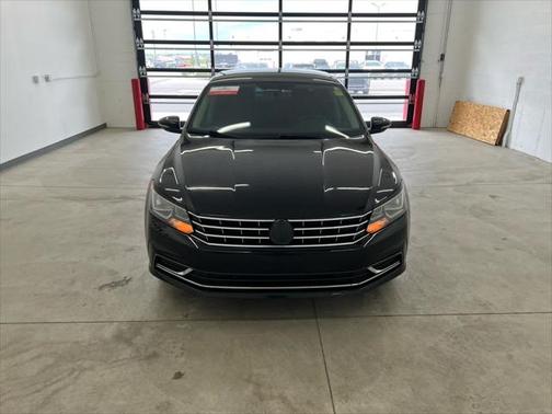 2018 Volkswagen Passat 2.0T S