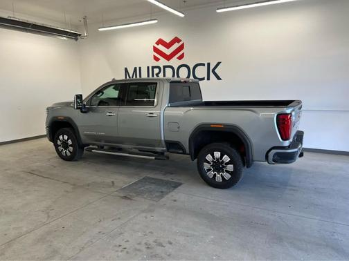 2024 GMC Sierra 2500 Denali