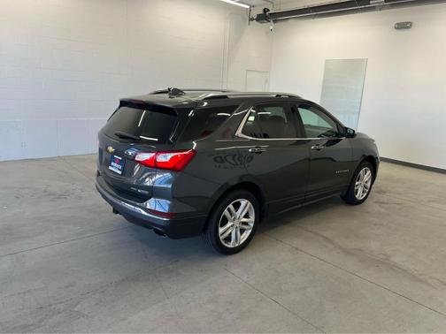 2018 Chevrolet Equinox Premier w/2LZ