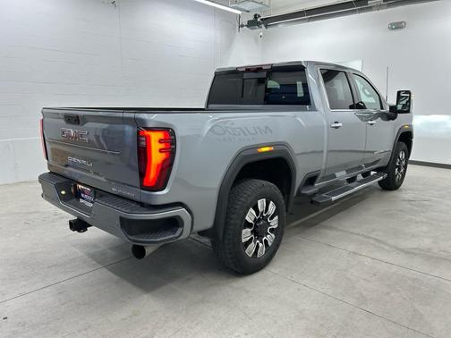 2025 GMC Sierra 3500 Denali