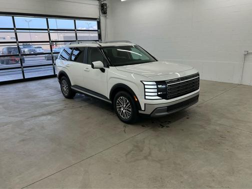 Creamy White Pearl 2026 Hyundai PALISADE SEL Premium