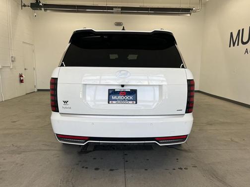 Creamy White Pearl 2026 Hyundai Palisade Hybrid Calligraphy