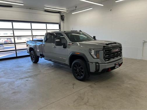 2024 GMC Sierra 3500 AT4