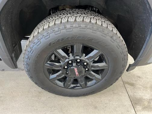 2024 GMC Sierra 3500 AT4