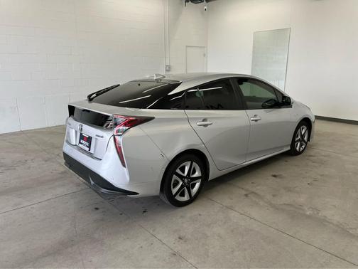 2017 Toyota Prius Three