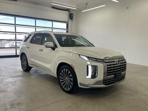 Hyper White 2024 Hyundai PALISADE Calligraphy