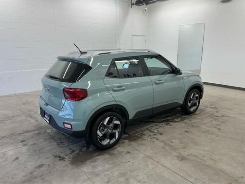 Mirage Green 2026 Hyundai VENUE SEL