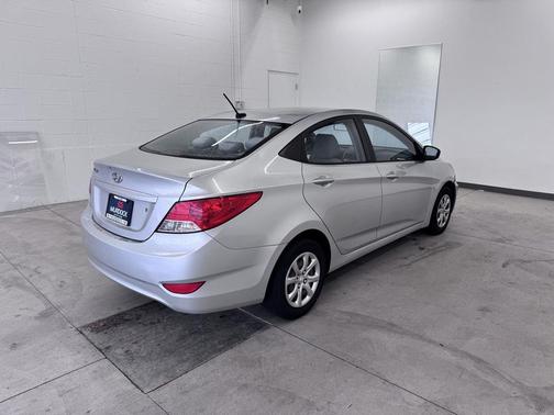 Ironman Silver Metallic 2014 Hyundai Accent GLS