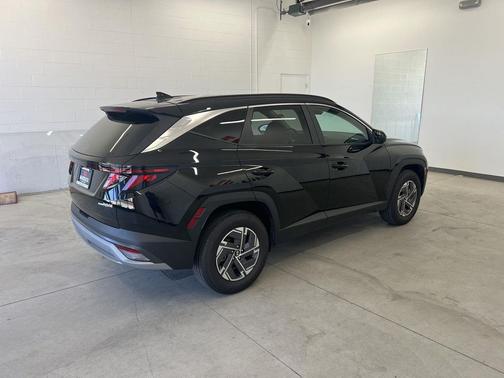 Ash Black 2025 Hyundai TUCSON Hybrid Blue