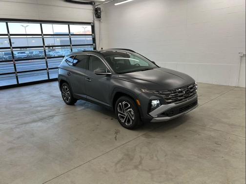 Ecotronic Gray Matte 2025 Hyundai TUCSON Limited