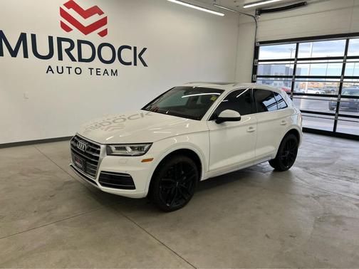 2018 Audi Q5 2.0T Premium Plus