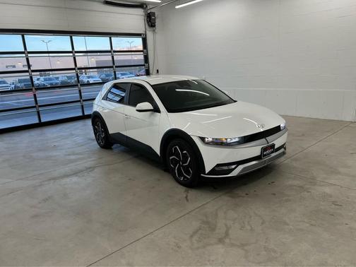 2022 Hyundai IONIQ 5 SE