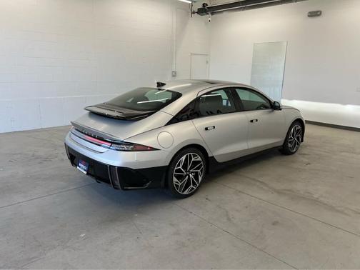 2025 Hyundai IONIQ 6 Limited