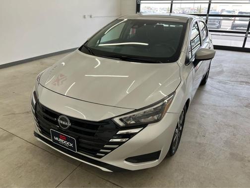 Brilliant Silver Metallic 2025 Nissan Versa 1.6 SV