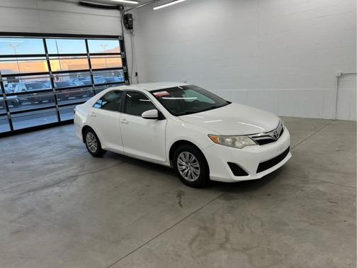 2013 Toyota Camry LE