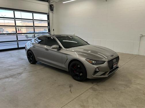 2020 Genesis G70 3.3T AWD