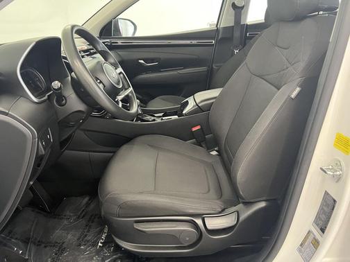 Serenity White Pearl 2023 Hyundai TUCSON SE