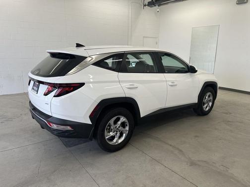 Serenity White Pearl 2023 Hyundai TUCSON SE