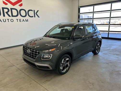 Ecotronic Gray 2026 Hyundai VENUE SEL