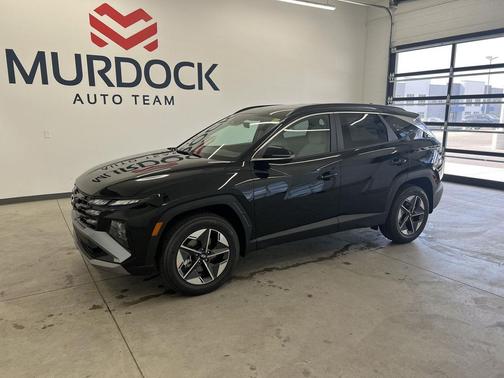 Phantom Black 2026 Hyundai TUCSON SEL Premium