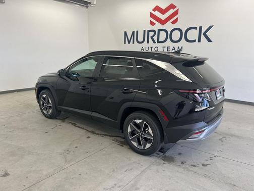 Phantom Black 2026 Hyundai TUCSON SEL Premium