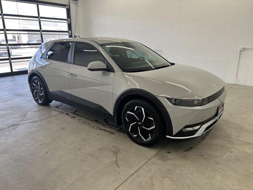 Cyber Gray 2024 Hyundai IONIQ 5 SEL