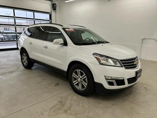 2017 Chevrolet Traverse 2LT