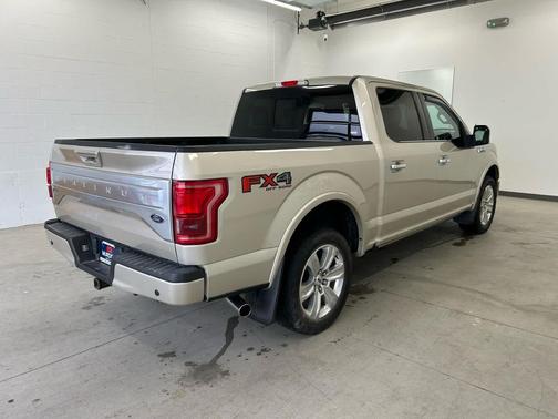 2017 Ford F-150 Platinum
