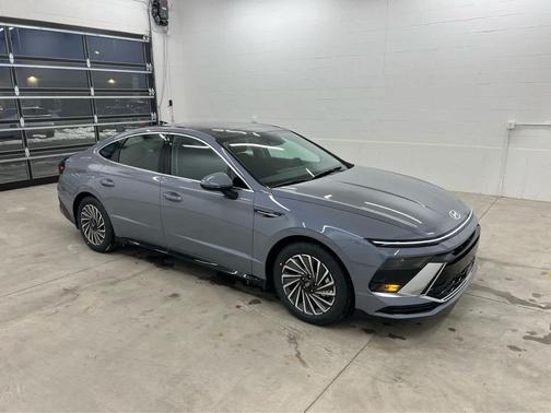 Transmission Blue 2026 Hyundai SONATA Hybrid SE